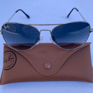 Ray-Ban Aviator Sunglasses RB3025 58mm Silver Frame & Gray Gradient Lenses003/32